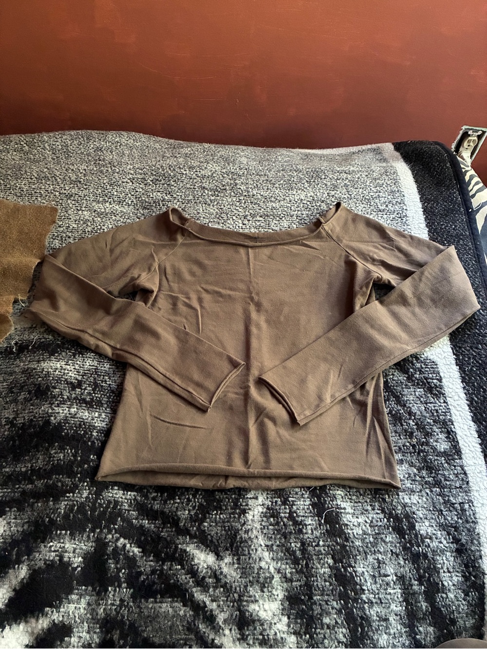 Brandy melville off the shoulder top